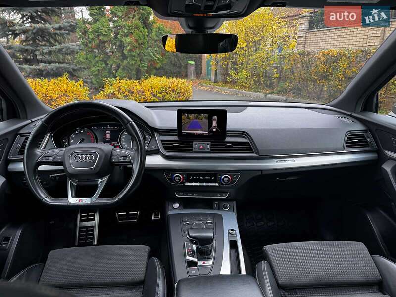 Позашляховик / Кросовер Audi SQ5 2019 в Києві фото 35 Позашляховик / Кросовер Audi SQ5 2019 в Києві