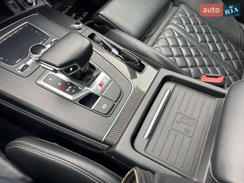 Позашляховик / Кросовер Audi SQ5 2019 в Тернополі