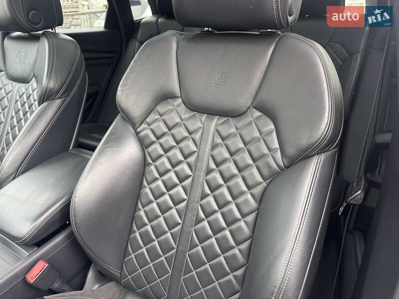 Позашляховик / Кросовер Audi SQ5 2019 в Тернополі