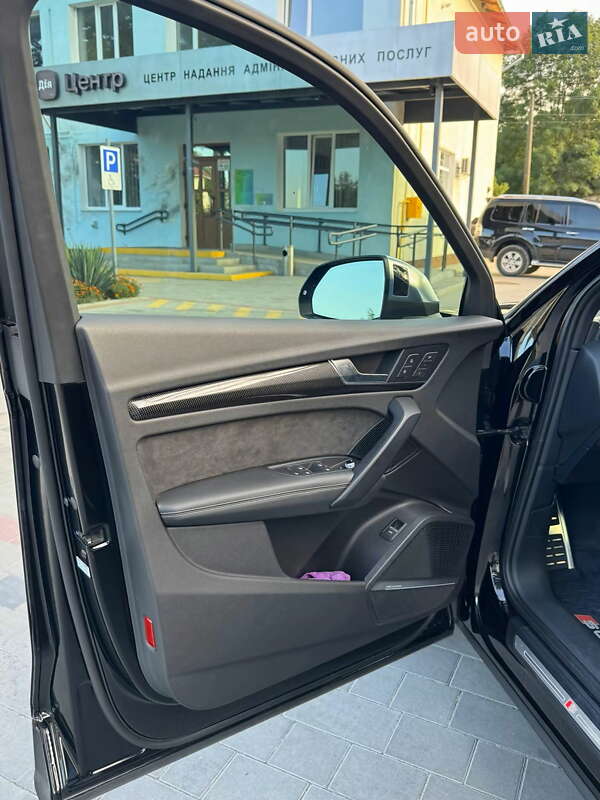 Позашляховик / Кросовер Audi SQ5 2018 в Івано-Франківську фото 14 Позашляховик / Кросовер Audi SQ5 2018 в Івано-Франківську