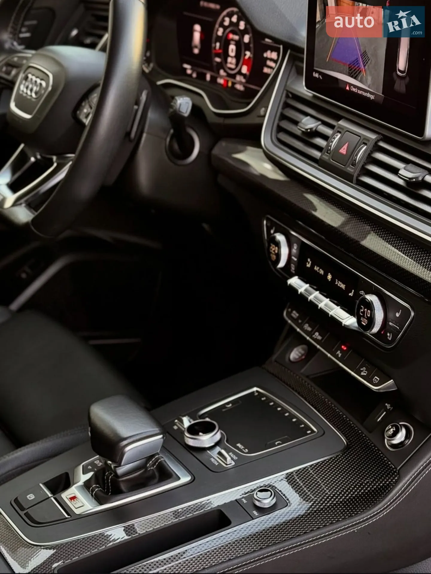 2018 Audi SQ5 - мініатюра 13