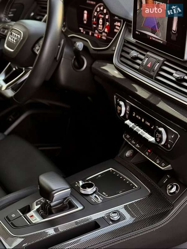 Внедорожник / Кроссовер Audi SQ5 2018 в Киеве фото 15 Внедорожник / Кроссовер Audi SQ5 2018 в Киеве
