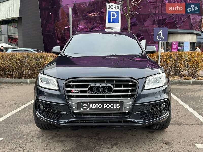 Позашляховик / Кросовер Audi SQ5 2015 в Києві