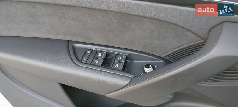 Внедорожник / Кроссовер Audi SQ5 2019 в Днепре фото 37 Внедорожник / Кроссовер Audi SQ5 2019 в Днепре