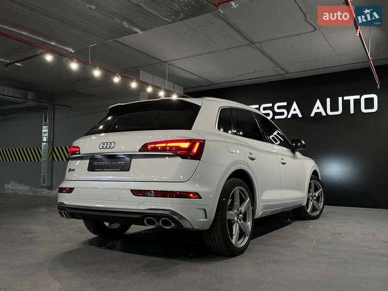 Позашляховик / Кросовер Audi SQ5 2021 в Одесі