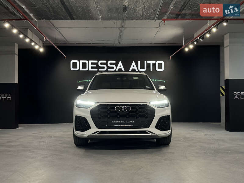 Позашляховик / Кросовер Audi SQ5 2021 в Одесі