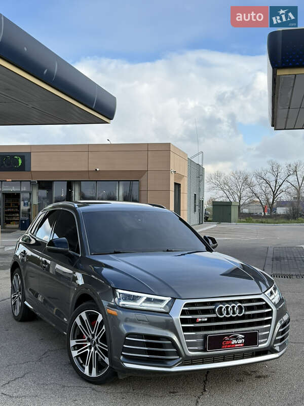Внедорожник / Кроссовер Audi SQ5 2018 в Днепре фото 4 Внедорожник / Кроссовер Audi SQ5 2018 в Днепре