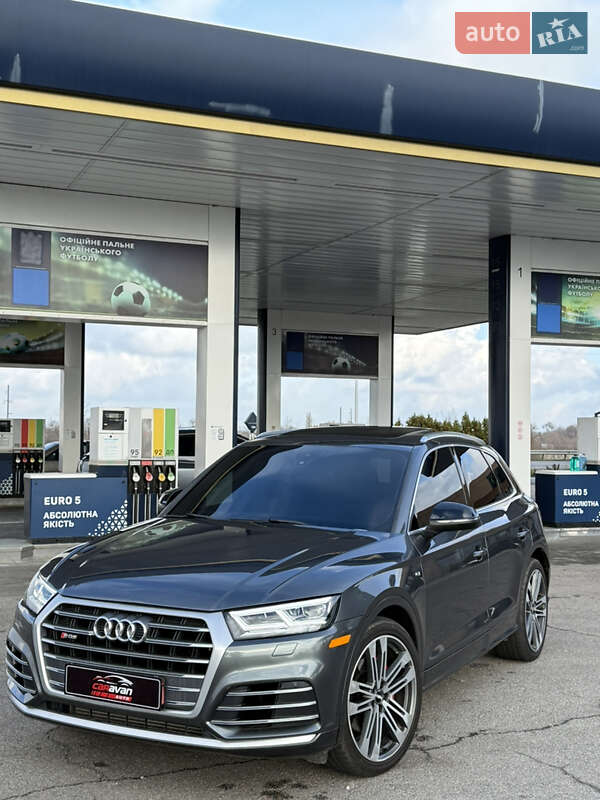Внедорожник / Кроссовер Audi SQ5 2018 в Днепре фото 10 Внедорожник / Кроссовер Audi SQ5 2018 в Днепре