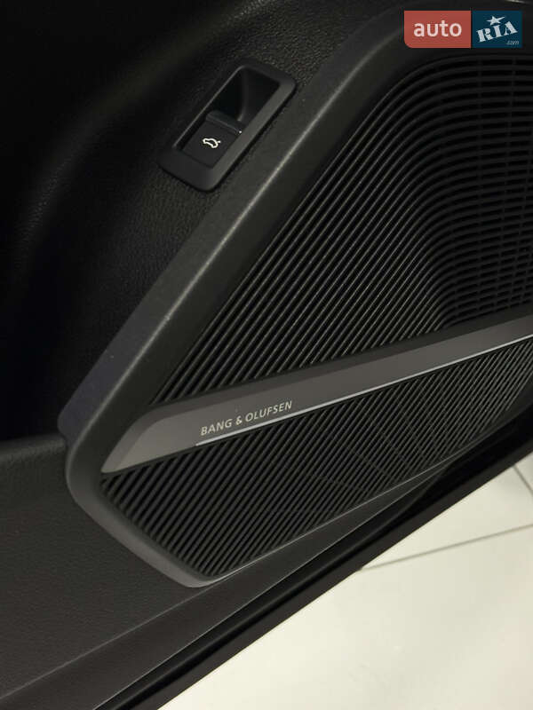 Позашляховик / Кросовер Audi SQ5 2018 в Одесі