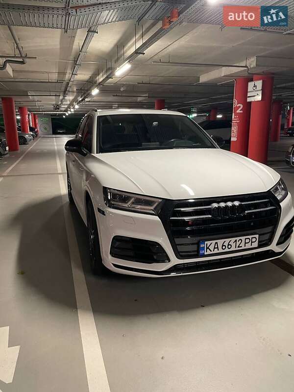 Внедорожник / Кроссовер Audi SQ5 2018 в Киеве фото 32 Внедорожник / Кроссовер Audi SQ5 2018 в Киеве