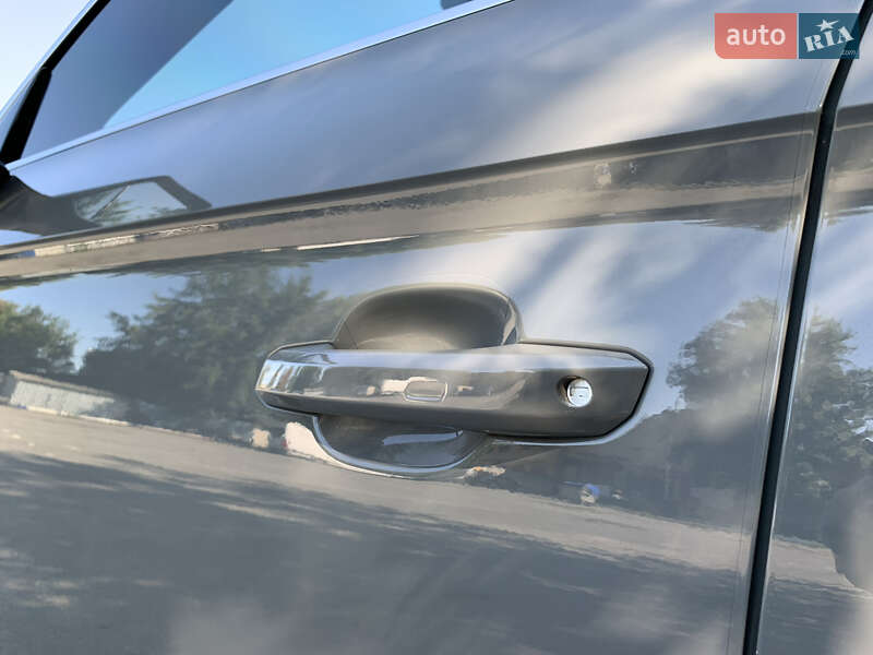 Позашляховик / Кросовер Audi SQ5 2018 в Києві