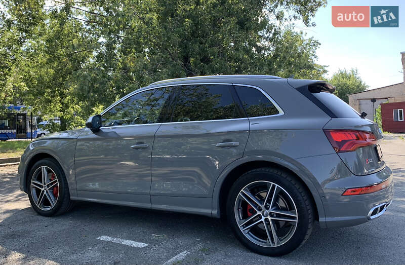 Позашляховик / Кросовер Audi SQ5 2018 в Києві