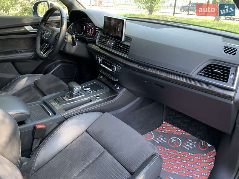 Позашляховик / Кросовер Audi SQ5 2018 в Києві