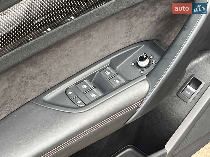 Позашляховик / Кросовер Audi SQ5 2018 в Києві фото 34 Позашляховик / Кросовер Audi SQ5 2018 в Києві