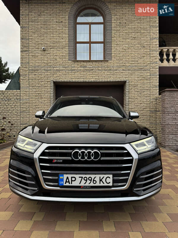 Внедорожник / Кроссовер Audi SQ5 2018 в Запорожье