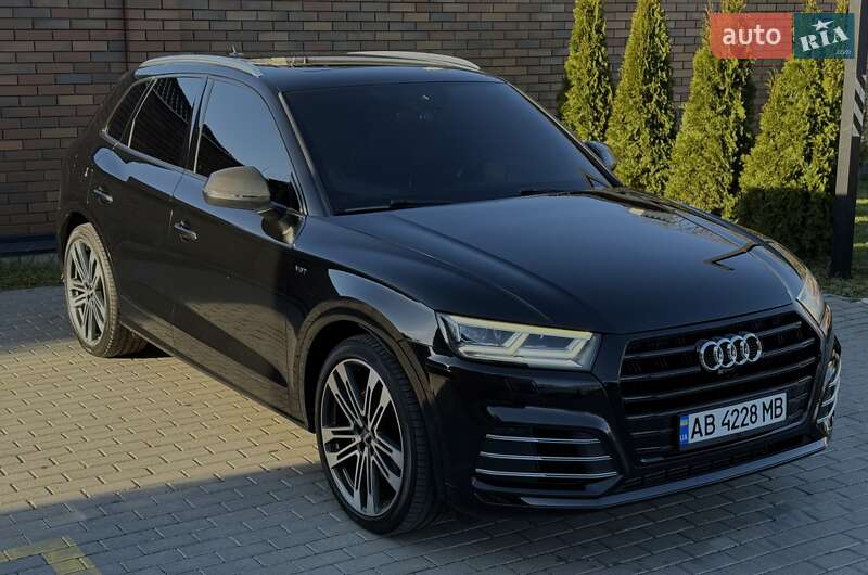 Позашляховик / Кросовер Audi SQ5 2018 в Вінниці