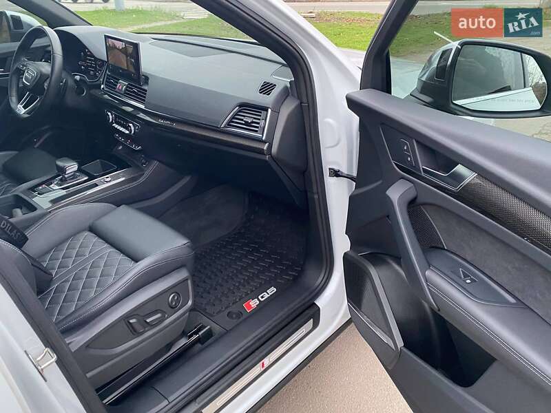 Внедорожник / Кроссовер Audi SQ5 2023 в Днепре