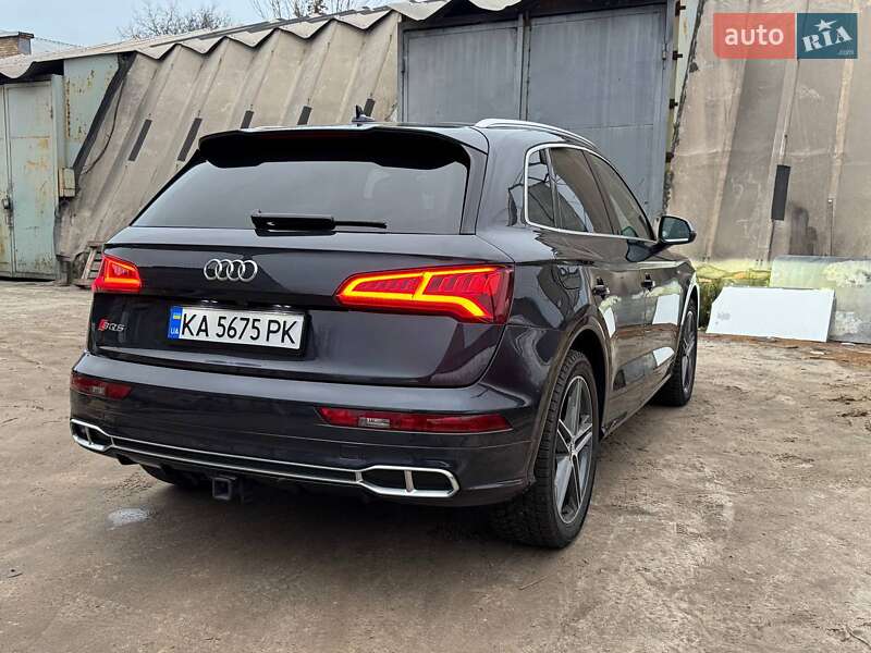 Позашляховик / Кросовер Audi SQ5 2017 в Києві