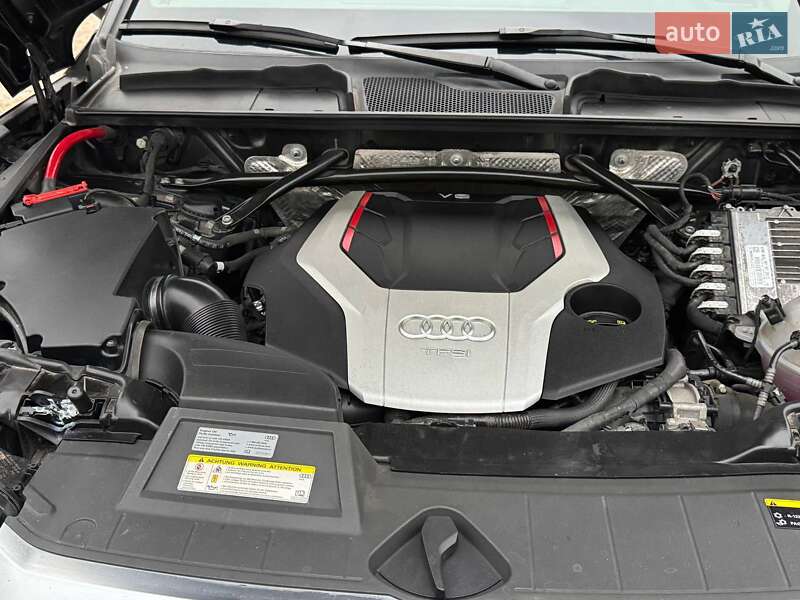 Позашляховик / Кросовер Audi SQ5 2017 в Києві