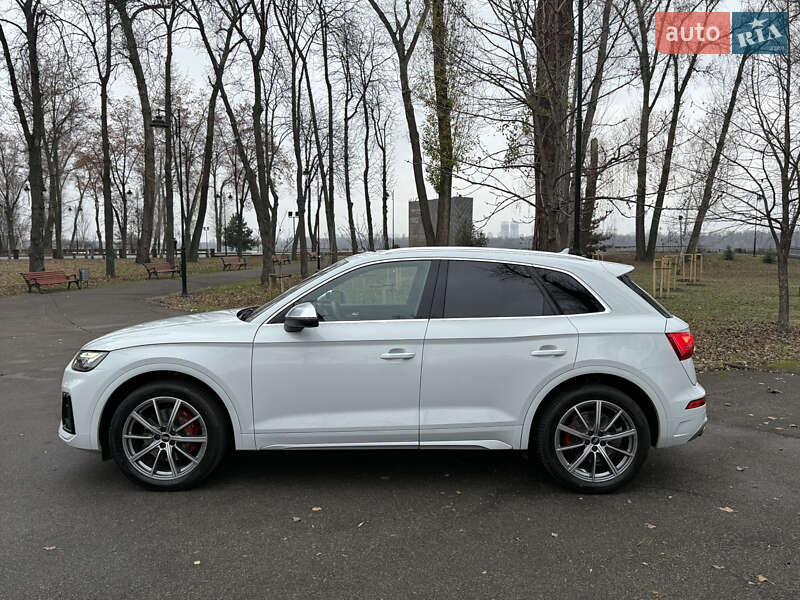 Позашляховик / Кросовер Audi SQ5 2021 в Києві фото 16 Позашляховик / Кросовер Audi SQ5 2021 в Києві