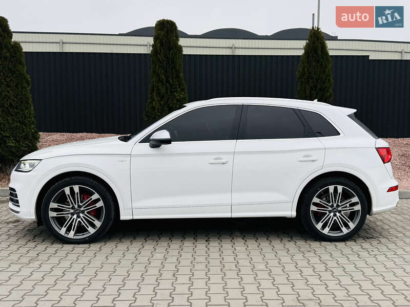 Позашляховик / Кросовер Audi SQ5 2017 в Тернополі