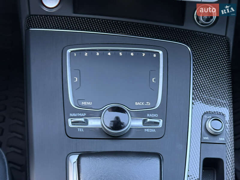 Позашляховик / Кросовер Audi SQ5 2017 в Тернополі