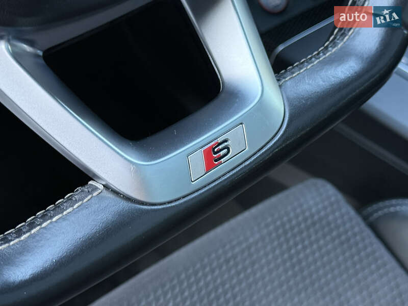 Позашляховик / Кросовер Audi SQ5 2017 в Тернополі