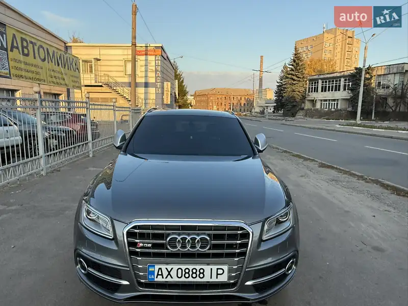 Audi SQ5 2014