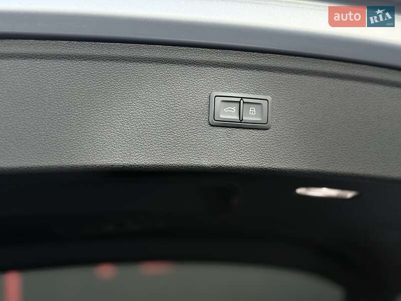 Внедорожник / Кроссовер Audi SQ5 2022 в Львове фото 34 Внедорожник / Кроссовер Audi SQ5 2022 в Львове