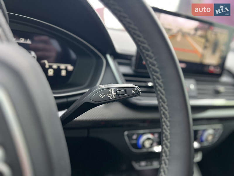 Внедорожник / Кроссовер Audi SQ5 2021 в Киеве