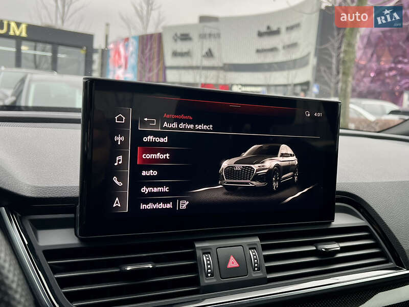 Внедорожник / Кроссовер Audi SQ5 2021 в Киеве