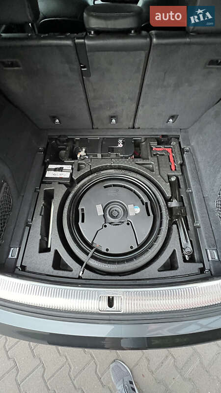 Позашляховик / Кросовер Audi SQ5 2019 в Василькові