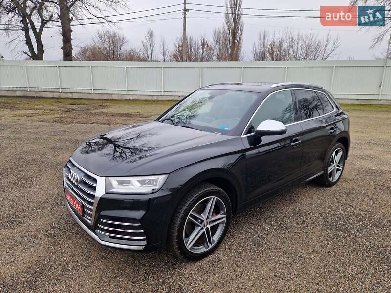 Внедорожник / Кроссовер Audi SQ5 2018 в Полтаве