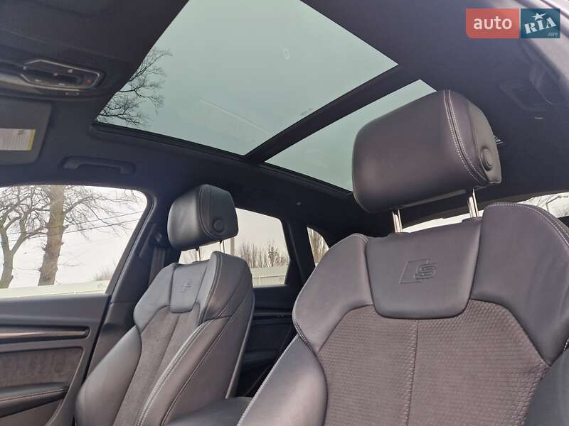 Внедорожник / Кроссовер Audi SQ5 2018 в Полтаве