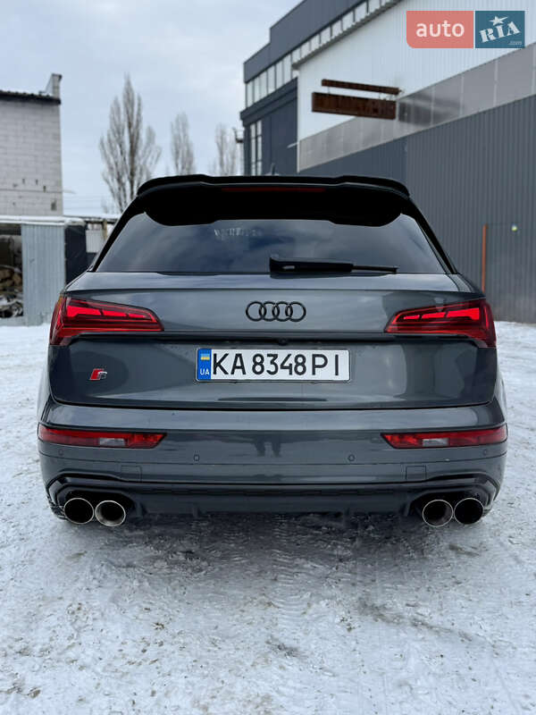 Внедорожник / Кроссовер Audi SQ5 2020 в Киеве