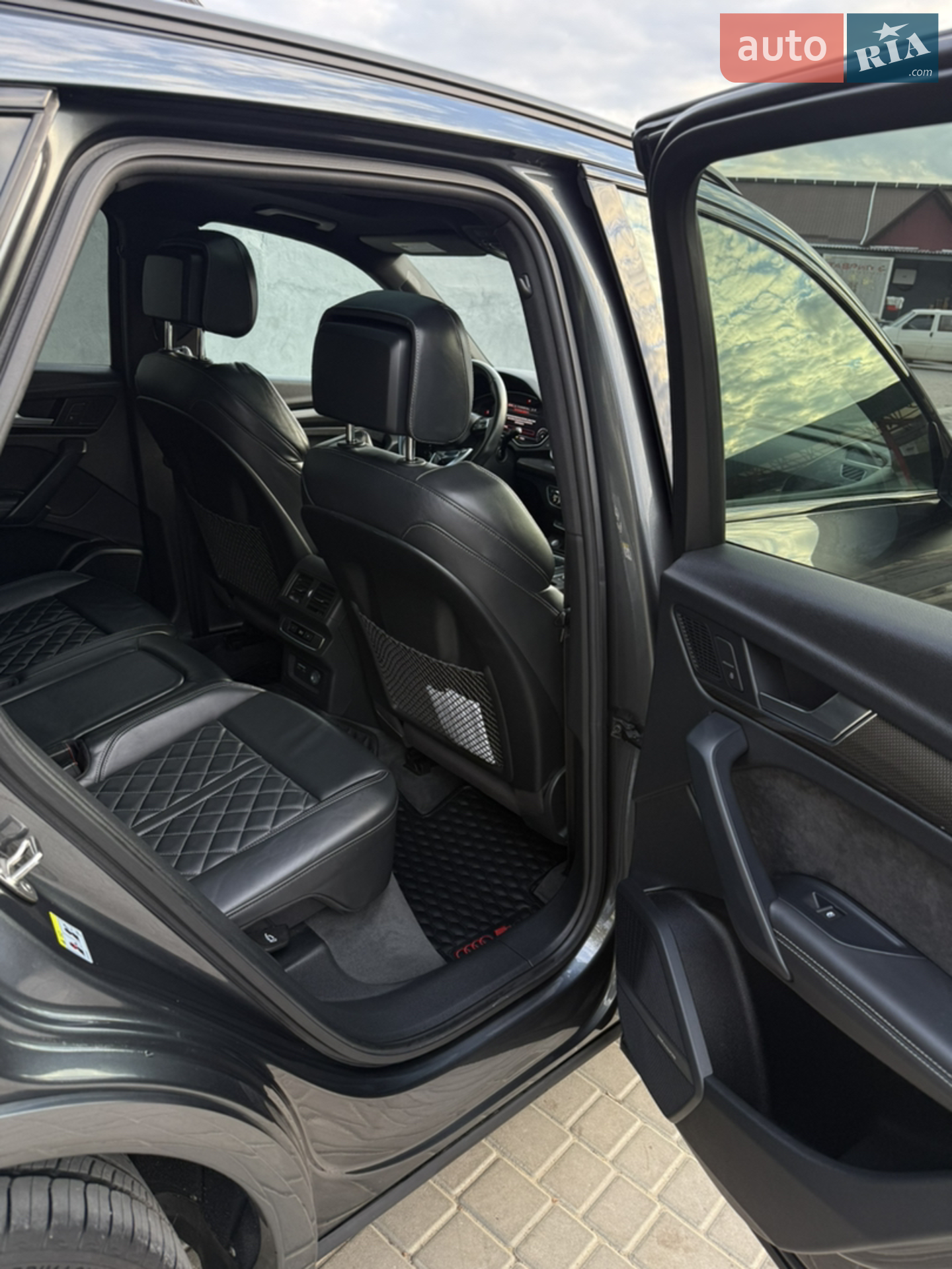 2020 Audi SQ5 - мініатюра 9