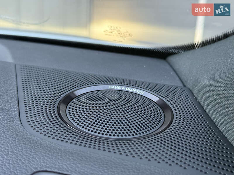 Внедорожник / Кроссовер Audi SQ5 2014 в Ковеле