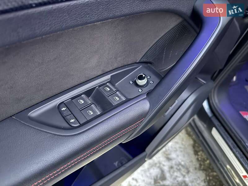 Внедорожник / Кроссовер Audi SQ5 2018 в Киеве