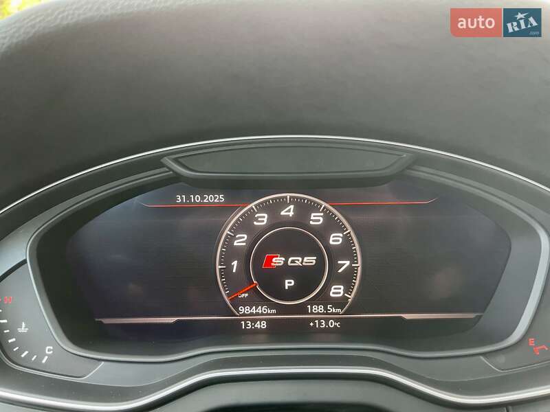 Внедорожник / Кроссовер Audi SQ5 2019 в Киеве