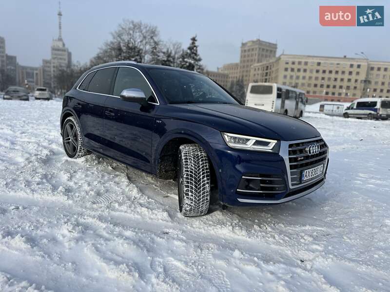 Внедорожник / Кроссовер Audi SQ5 2018 в Киеве