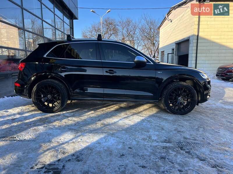 Позашляховик / Кросовер Audi SQ5 2018 в Івано-Франківську