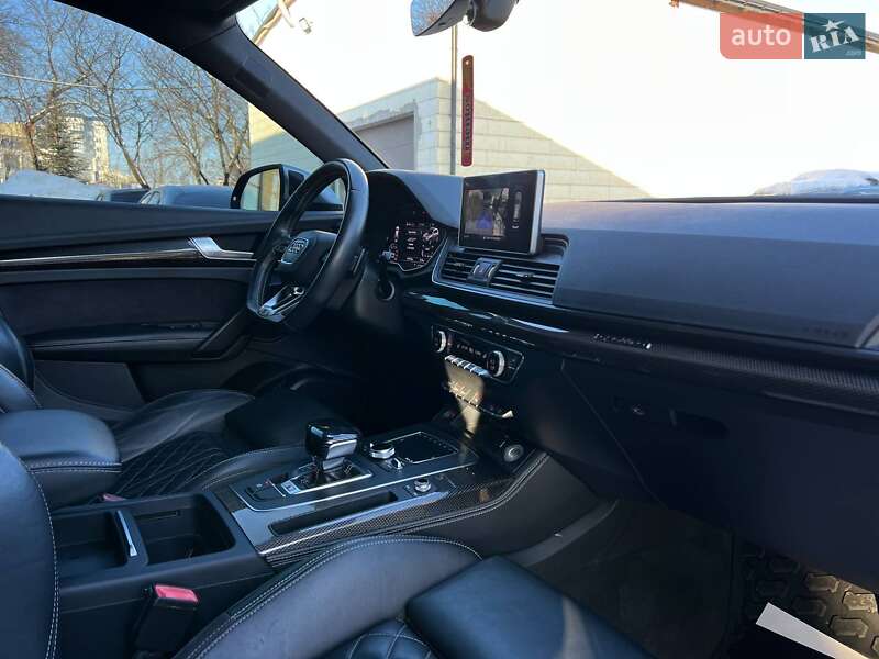 Позашляховик / Кросовер Audi SQ5 2018 в Івано-Франківську