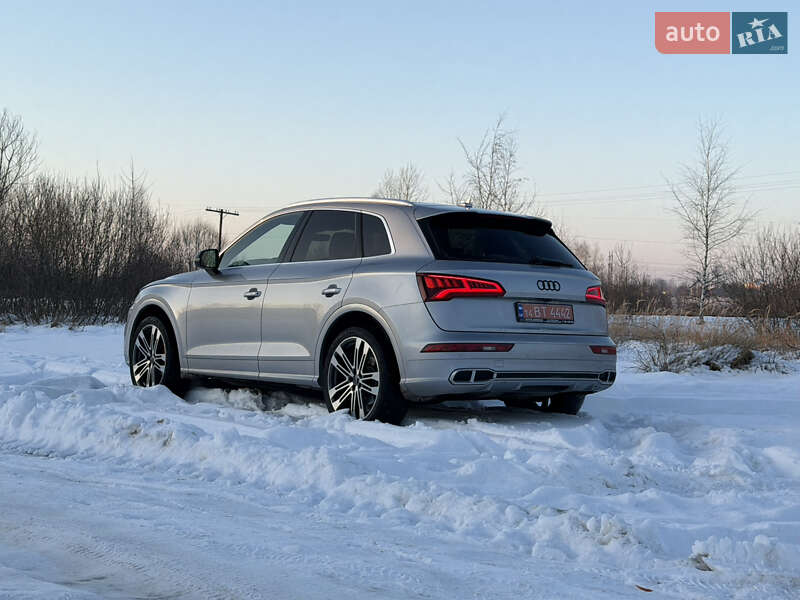 Внедорожник / Кроссовер Audi SQ5 2018 в Долине