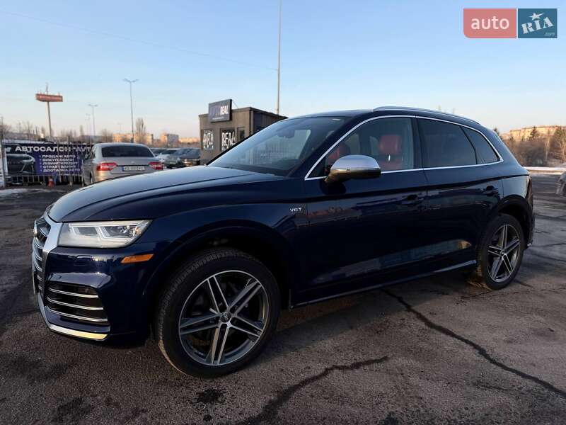 Внедорожник / Кроссовер Audi SQ5 2018 в Кривом Роге