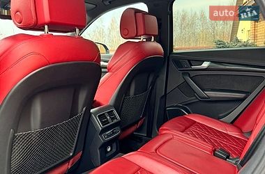 Внедорожник / Кроссовер Audi SQ5 2017 в Долине