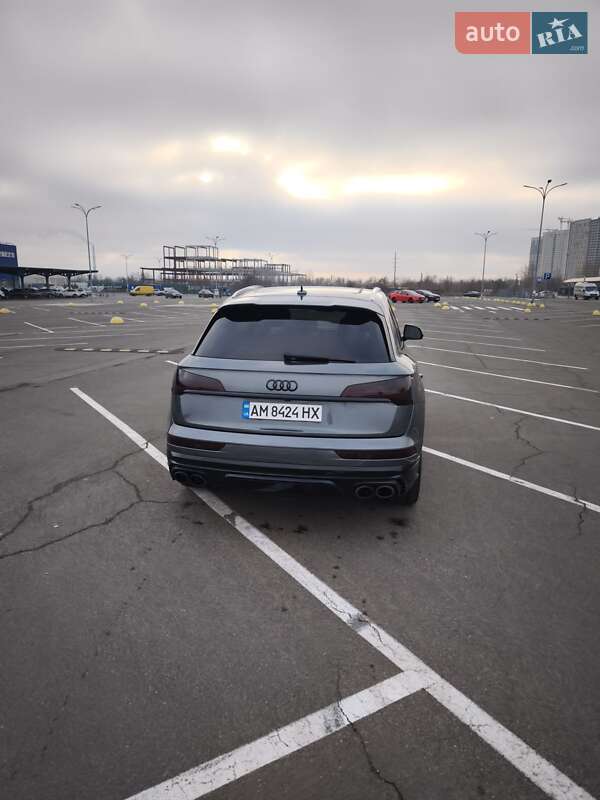 Внедорожник / Кроссовер Audi SQ5 2018 в Киеве