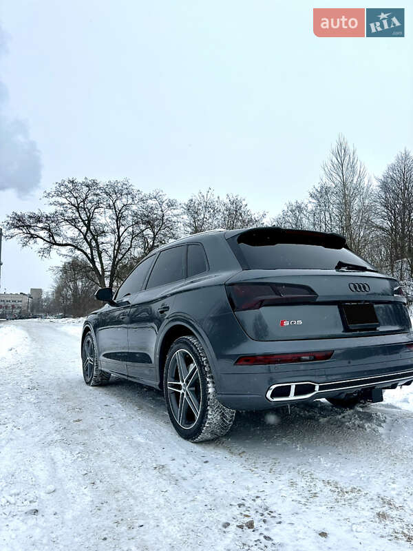 Позашляховик / Кросовер Audi SQ5 2018 в Дніпрі