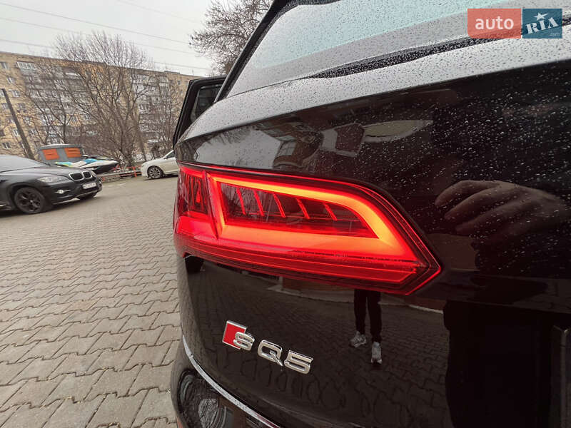 Позашляховик / Кросовер Audi SQ5 2020 в Одесі
