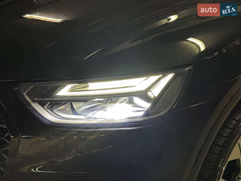 Позашляховик / Кросовер Audi SQ5 2022 в Дніпрі
