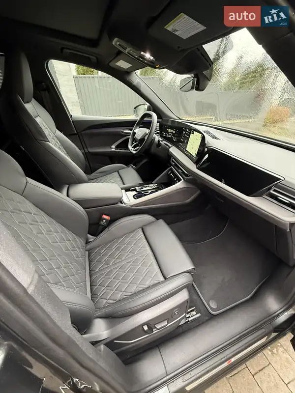 Audi SQ5 2025 VIN WA125AGU2S2012323 фото оголошення 47 з 115